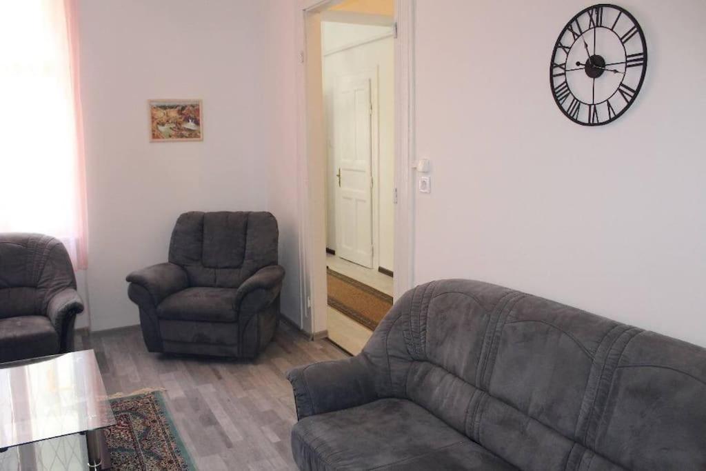 Szeged Apartment Ngoại thất bức ảnh